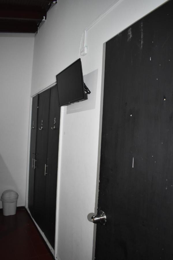 Esmed Hostel เมเดยิน ภายนอก รูปภาพ